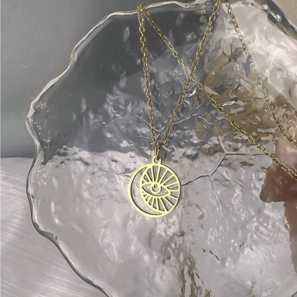 Eye See the Sky Eye of Ra Egyptian Sun Crescent Moon Yin Yang Celestial Necklace - Picture 3 of 12